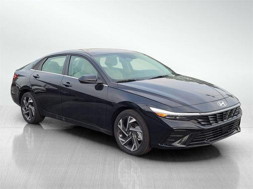 2025 Hyundai ELANTRA HEV Limited