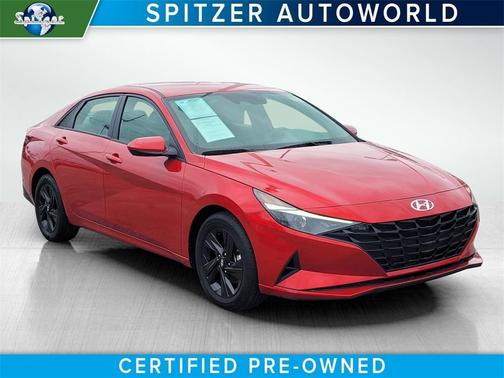 2022 Hyundai ELANTRA SEL