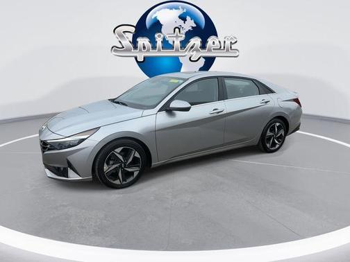 2023 Hyundai ELANTRA Limited