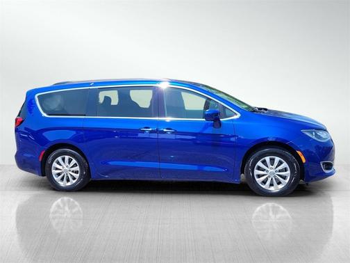 2019 Chrysler Pacifica Touring Plus