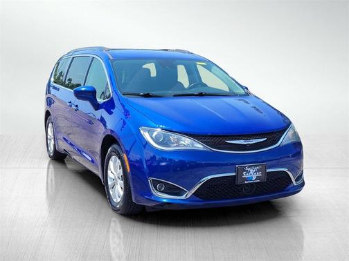 2019 Chrysler Pacifica Touring Plus