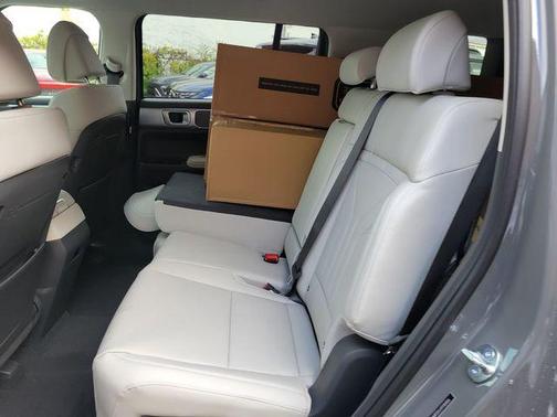 2026 Hyundai SANTA FE HEV Calligraphy