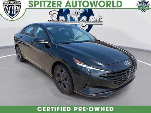 Phantom Black 2023 Hyundai ELANTRA SEL