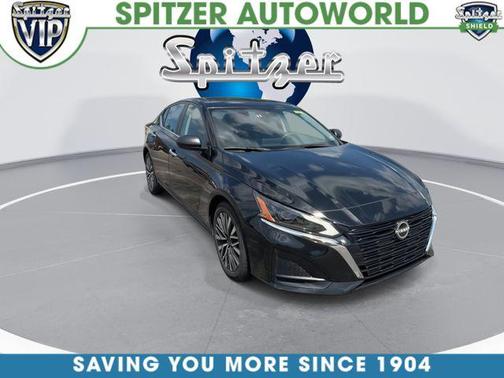Black 2024 Nissan Altima 2.5 SV