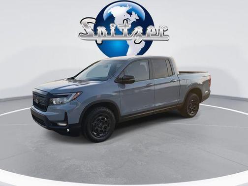 2025 Honda Ridgeline TrailSport+