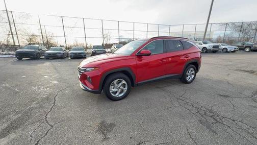 2023 Hyundai TUCSON SEL