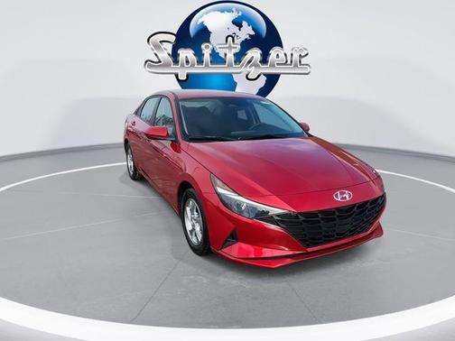 2021 Hyundai ELANTRA SE