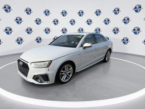 2022 Audi A4 45 S line Premium Plus