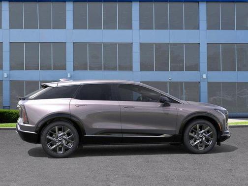 2026 Cadillac OPTIQ Premium Luxury