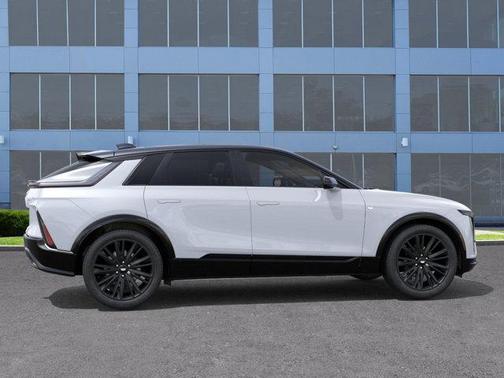 2026 Cadillac LYRIQ Signature Sport