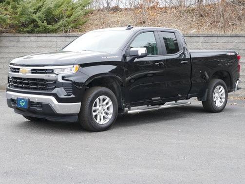 Black 2025 Chevrolet Silverado 1500 LT