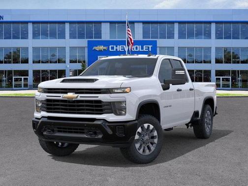 2026 Chevrolet Silverado 2500 Custom