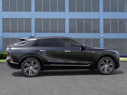 2025 Cadillac LYRIQ Luxury