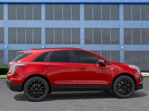 2025 Cadillac XT5 Sport