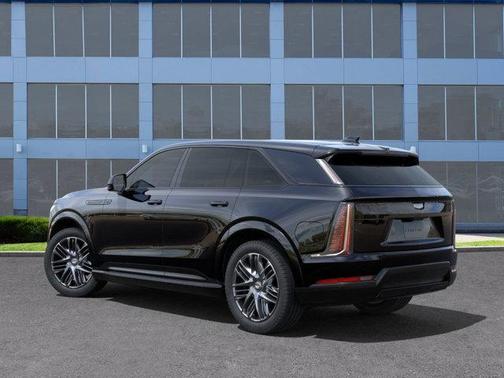 2025 Cadillac Escalade IQ SPORT 2