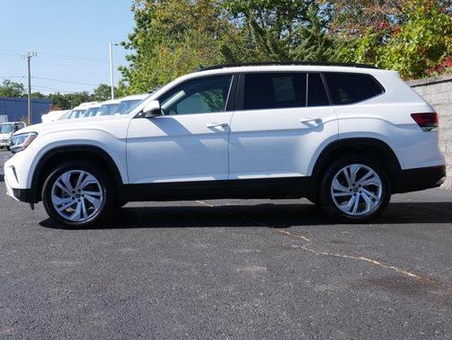 2023 Volkswagen Atlas 3.6L SE w/Technology