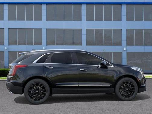 2026 Cadillac XT5 Luxury