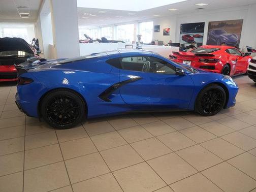 2024 Chevrolet Corvette Stingray w/2LT