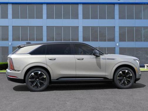 2025 Cadillac Escalade IQ 1