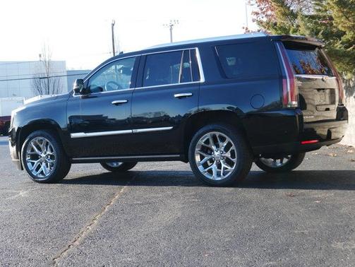 2020 Cadillac Escalade Premium Luxury