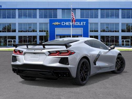 2026 Chevrolet Corvette Stingray w/2LT