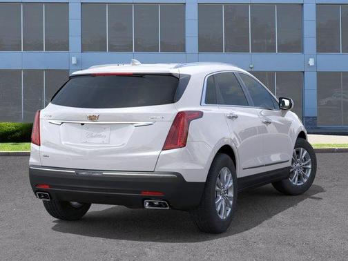 Crystal White Tri-Coat 2026 Cadillac XT5 Luxury