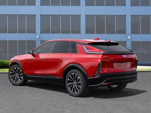 2025 Cadillac LYRIQ Sport