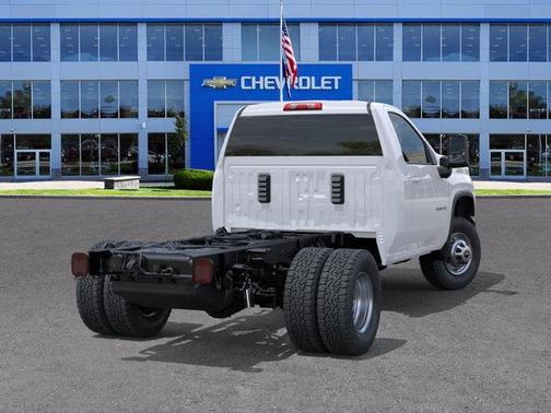 2026 Chevrolet Silverado 3500 WT