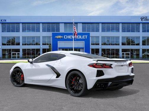 Arctic White 2027 Chevrolet Corvette 2LT