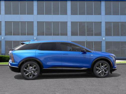 2026 Cadillac OPTIQ Premium Luxury