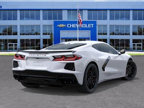 2026 Chevrolet Corvette Stingray w/2LT