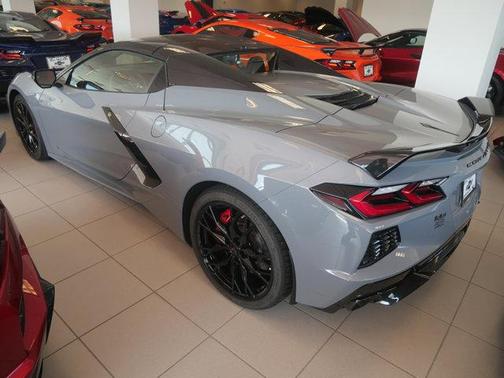 2024 Chevrolet Corvette Stingray w/2LT