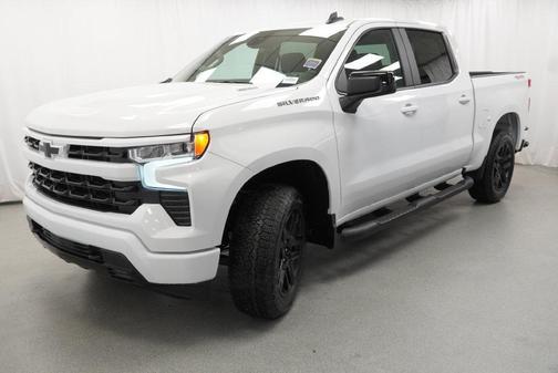 Summit White 2026 Chevrolet Silverado 1500 RST