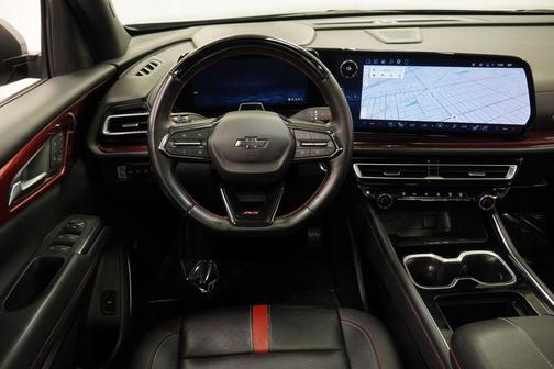 Mosaic Black Metallic 2024 Chevrolet Traverse RS