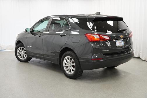 Nightfall Gray Metallic 2021 Chevrolet Equinox LS