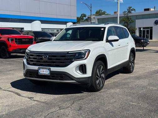 Opal White 2024 Volkswagen Atlas 2.0T SEL