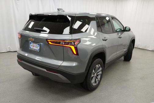 Sterling Gray Metallic 2027 Chevrolet Equinox 1LT