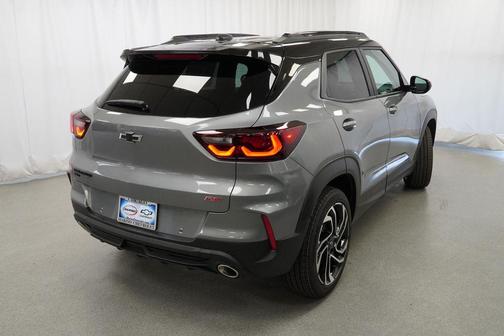 Sterling Gray Metallic 2026 Chevrolet Trailblazer RS