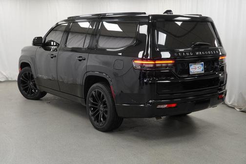 Ember Pearlcoat 2022 Jeep Grand Wagoneer Series II Obsidian 4x4