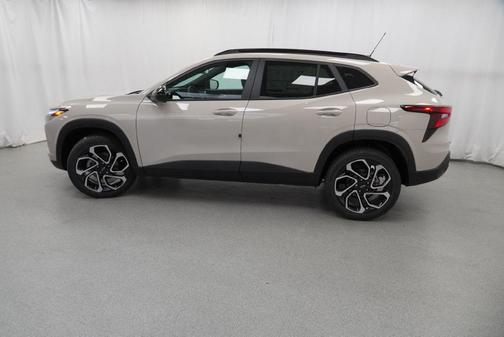 White Sands 2026 Chevrolet Trax FWD 2RS