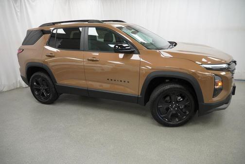 Autumn Harvest Metallic 2027 Chevrolet Equinox 1LT