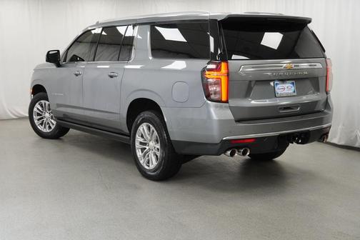 Sterling Gray Metallic 2023 Chevrolet Suburban 4WD High Country