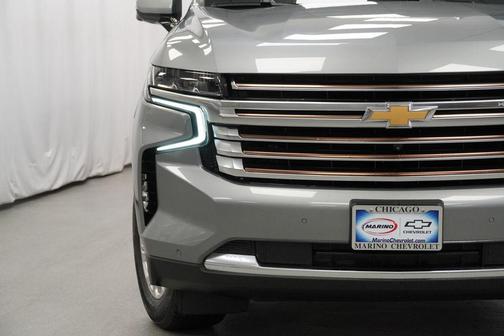 Sterling Gray Metallic 2023 Chevrolet Suburban 4WD High Country