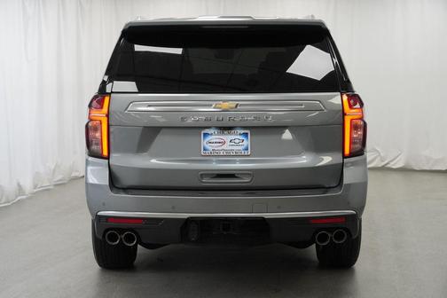 Sterling Gray Metallic 2023 Chevrolet Suburban 4WD High Country