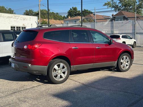 Red Jewel 2011 Chevrolet Traverse LT