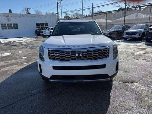 Glacial White Pearl 2021 Kia Telluride EX