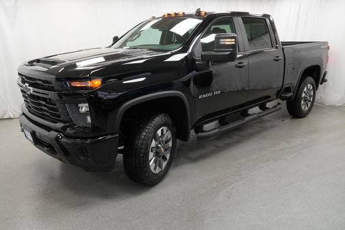 Black 2026 Chevrolet Silverado 2500 Custom
