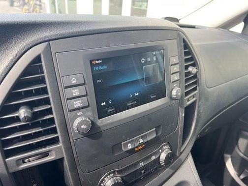 2023 Mercedes-Benz Metris Base