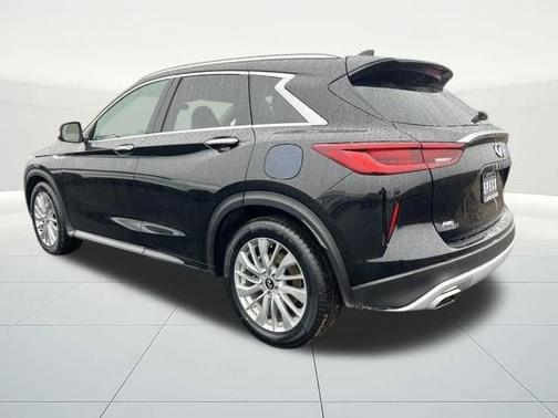 2024 INFINITI QX50 Luxe
