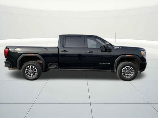 2022 GMC Sierra 2500 AT4